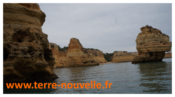 Les côtes féériques de l'Algarve, sud du Portugal