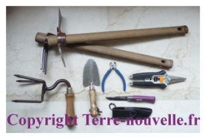 survivalisme-pour-les-femmes-objets-adaptes-aux-femmes Survivalisme pour les femmes : des outils adaptés aux femmes